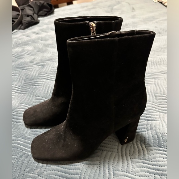 Codie Black Suede Ankle Booties Sam Edelman-Size 8 - Picture 6 of 8
